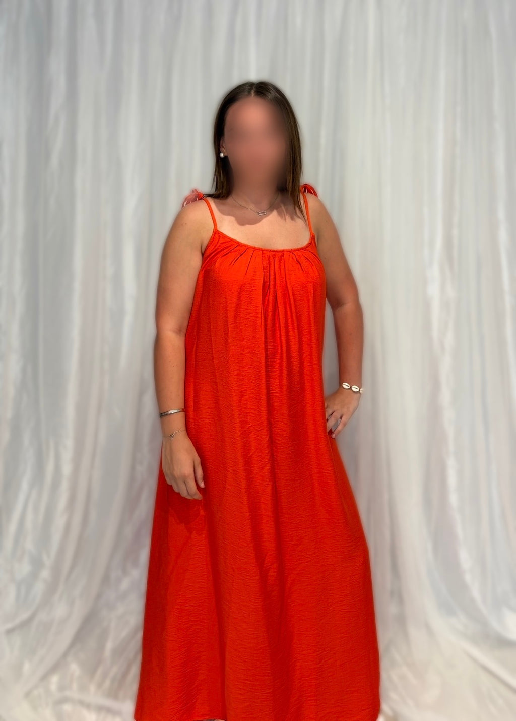 Longue robe orange corail à perle